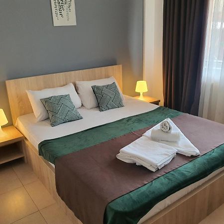 Villa Accommodation Bucharest Luaran gambar