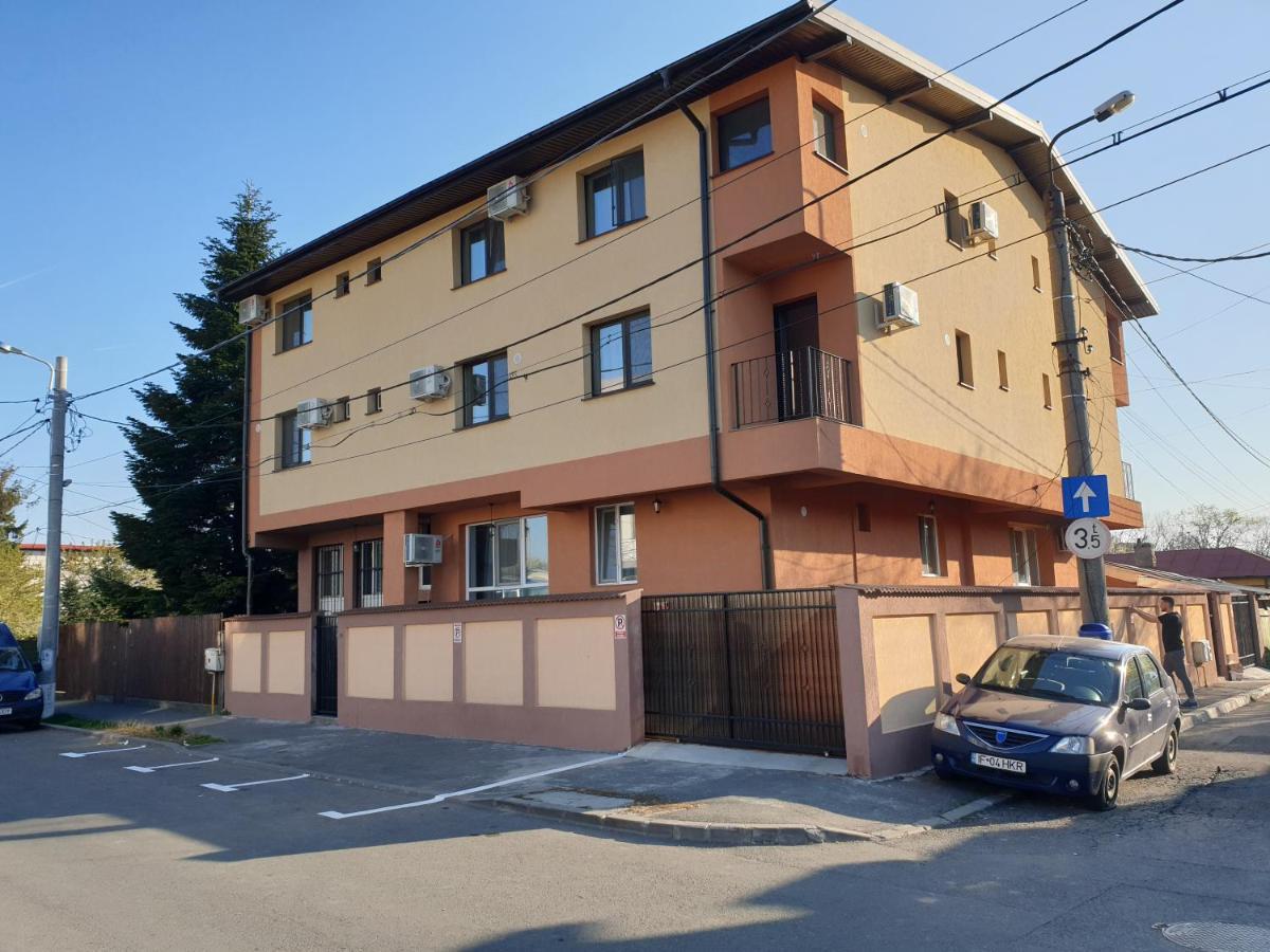 Villa Accommodation Bucharest Luaran gambar