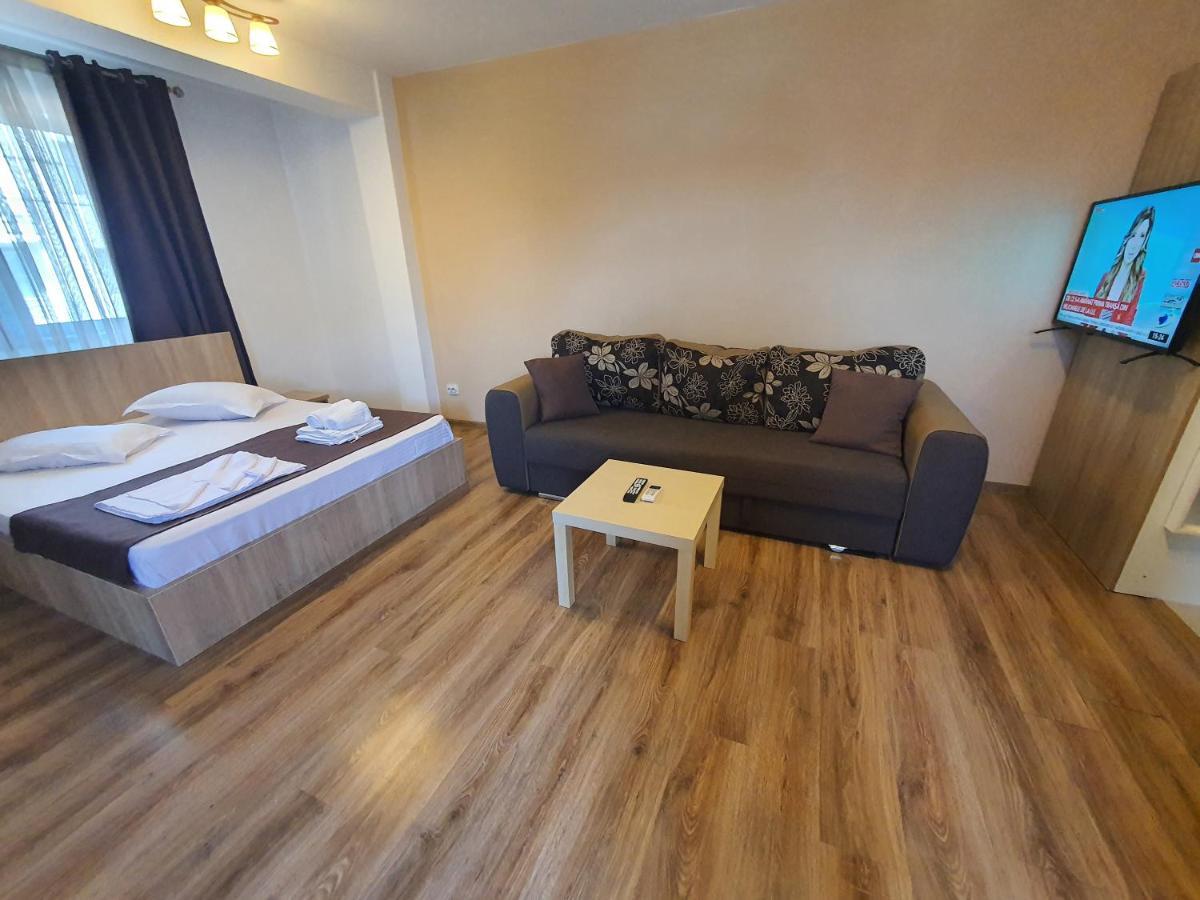 Villa Accommodation Bucharest Luaran gambar