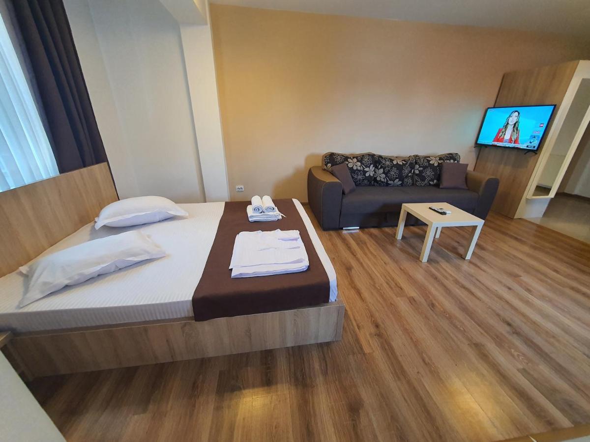 Villa Accommodation Bucharest Luaran gambar