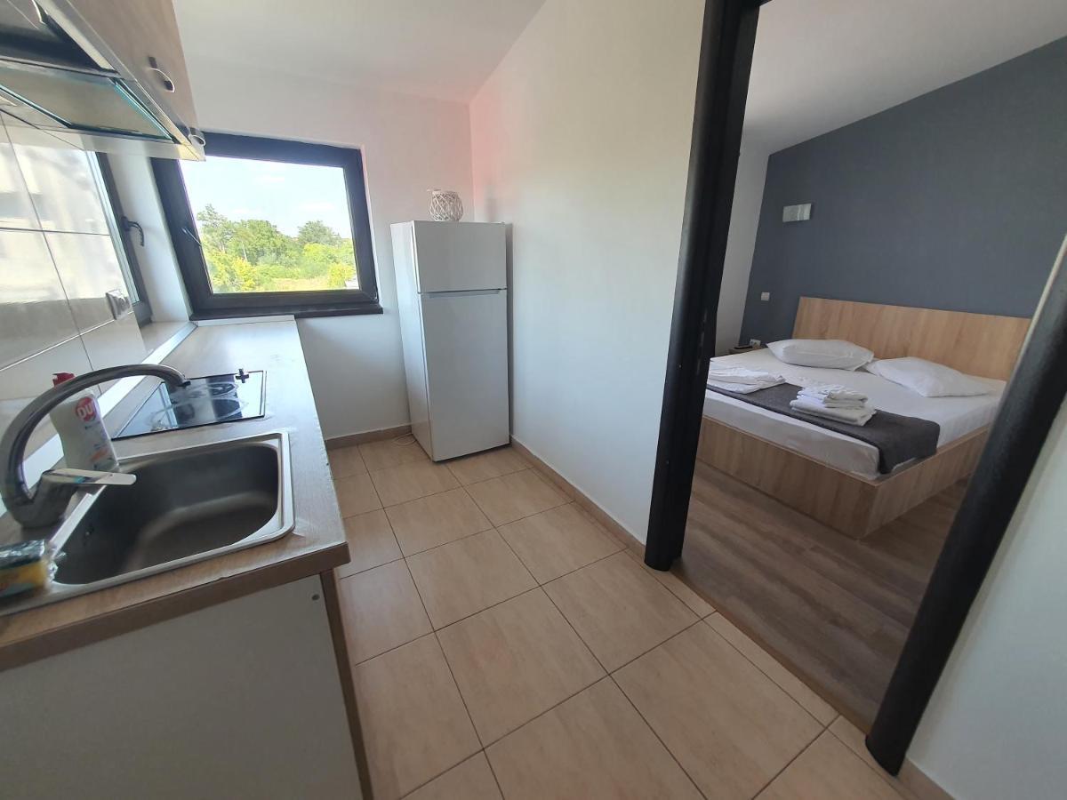 Villa Accommodation Bucharest Luaran gambar